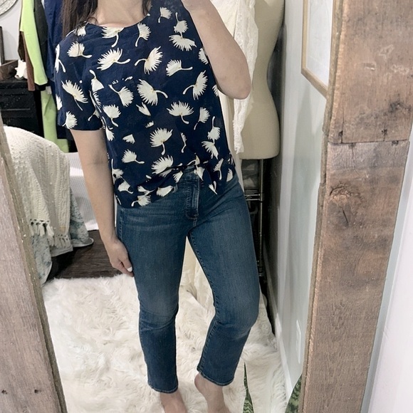 Old Navy Tops - OLD NAVY navy and White floral Short Sleeve Shirt size medium